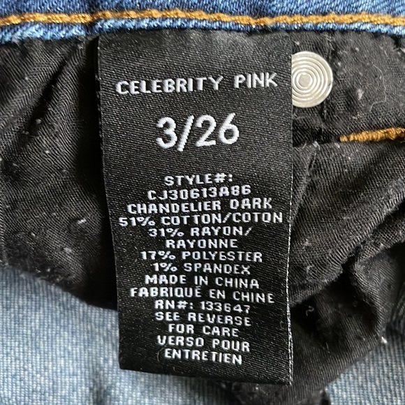 Mid Rise 26 Jean Shorts 5” - Picture 4 of 7